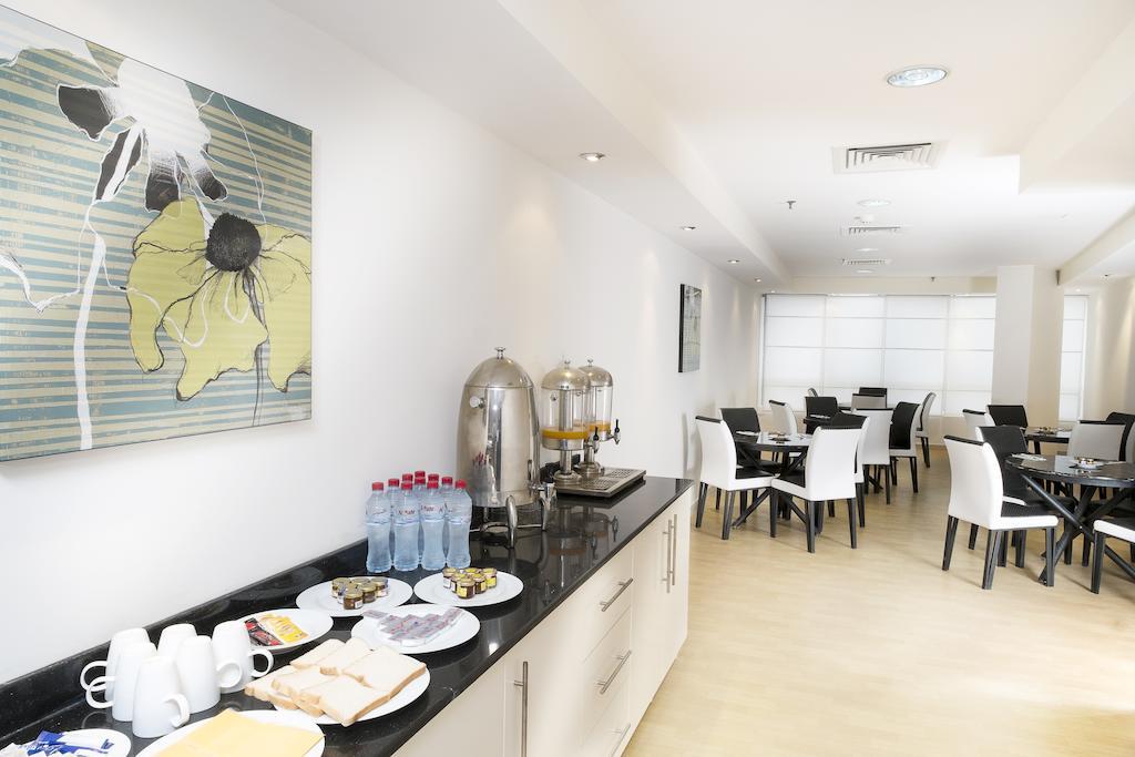 Al Waleed Palace Hotel Apartment Al Barsha Dubai Exteriör bild