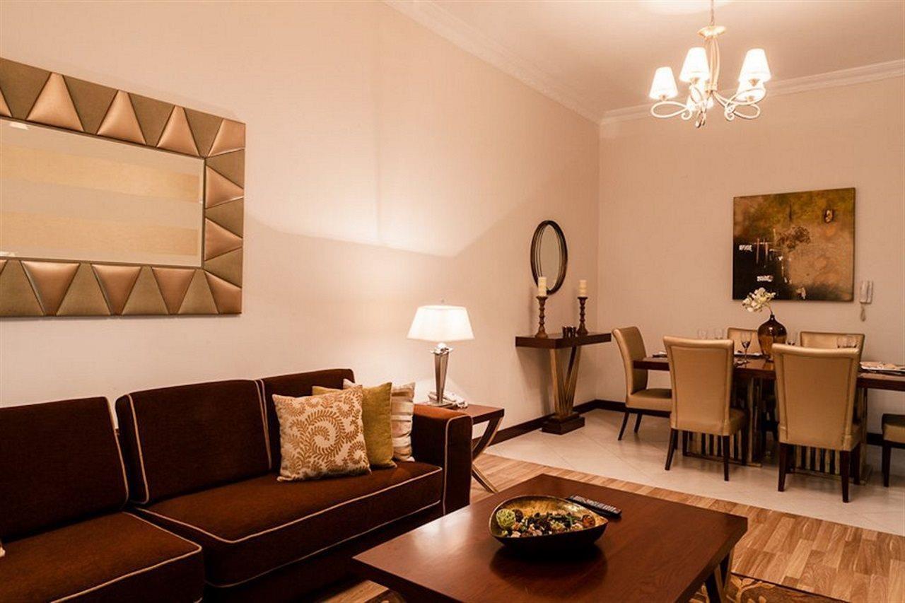 Al Waleed Palace Hotel Apartment Al Barsha Dubai Exteriör bild