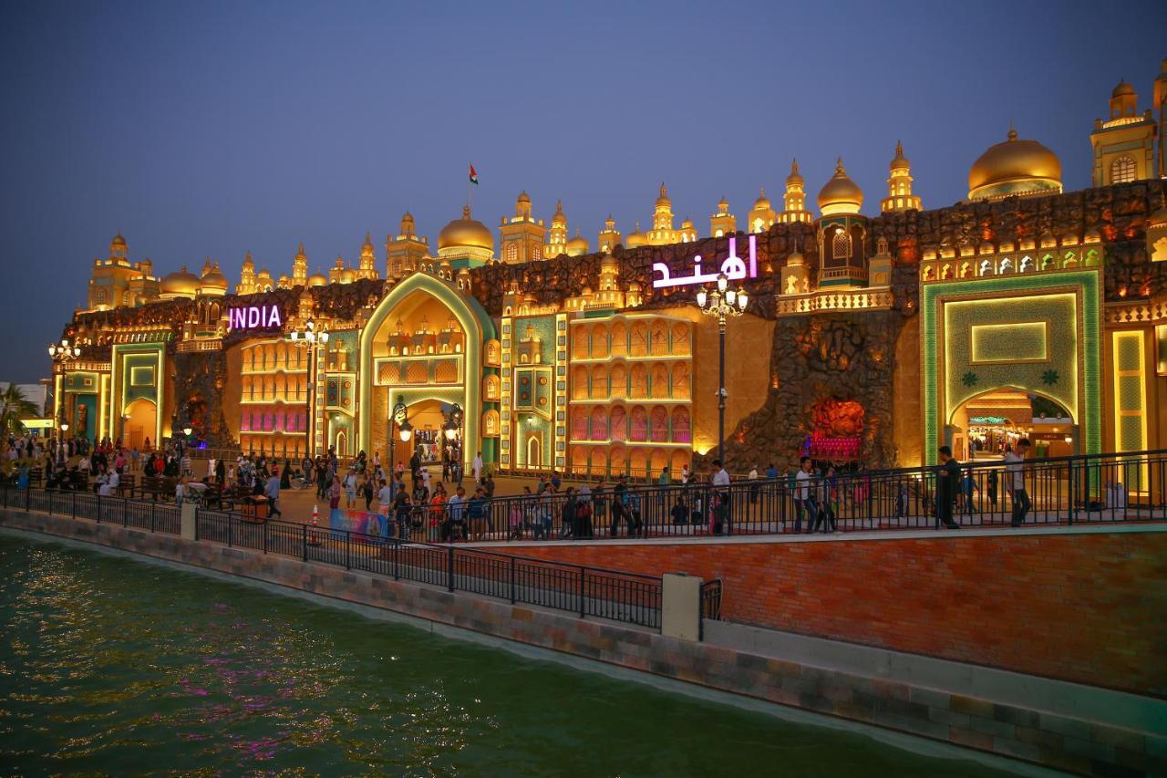 Al Waleed Palace Hotel Apartment Al Barsha Dubai Exteriör bild